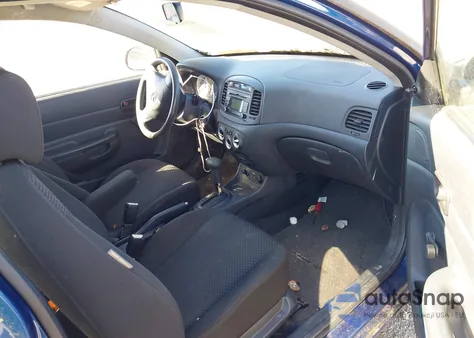 2011 Hyundai Accent Gs z USA, uszkodzony, nr VIN KMHCM3AC8BU186650